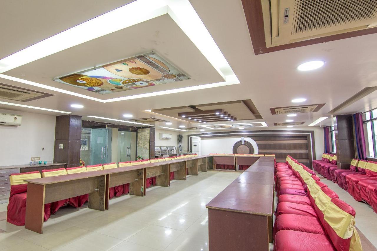Collection O Hotel Green Forest Patna  Kültér fotó